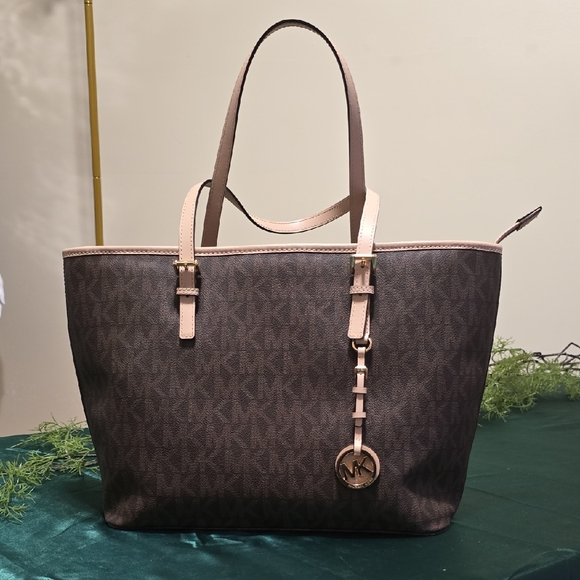 Michael Kors Dark Brown and Tan Tote Jet Set Medium - Picture 1 of 5